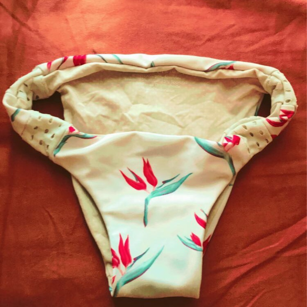 Acacia honey L // $45 // offer me